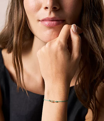 Sutton Mini Moments Seafoam Green Gold-Tone Brass Fish Bracelet - Image 2